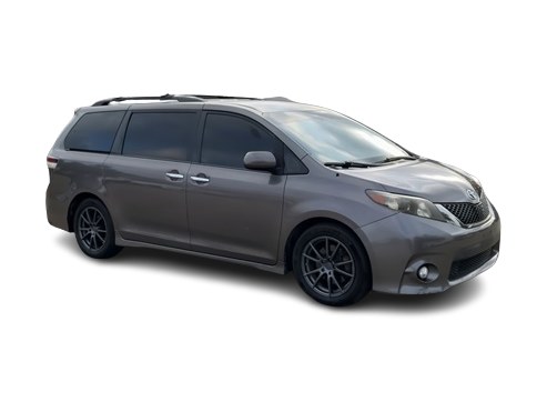 Thumbnail: 2014 Toyota Sienna - 16