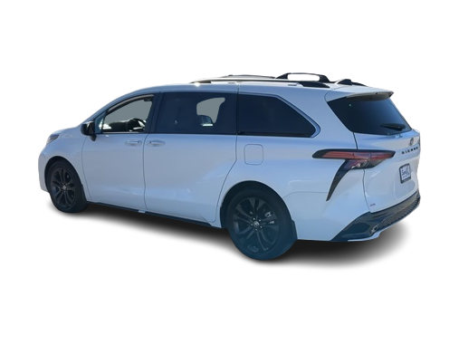 2022 Toyota Sienna XSE 4