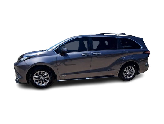 Thumbnail: 2021 Toyota Sienna - 3