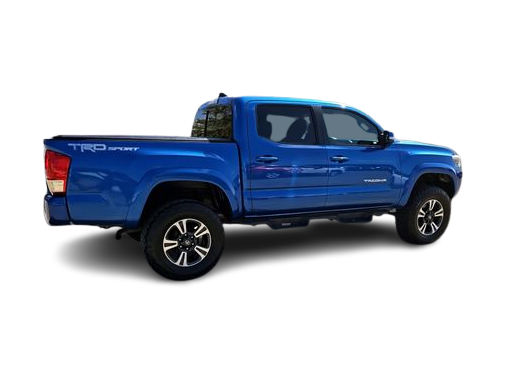 Thumbnail: 2017 Toyota Tacoma - 22