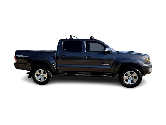 Thumbnail: 2015 Toyota Tacoma - 23