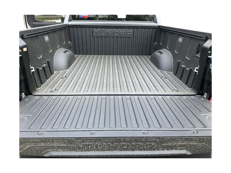 Thumbnail: 2025 Toyota Tundra - 16