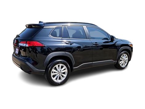 Thumbnail: 2022 Toyota Corolla Cross - 22