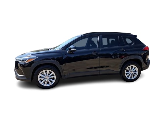 Thumbnail: 2022 Toyota Corolla Cross - 3