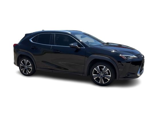 Thumbnail: 2022 Lexus UX - 17