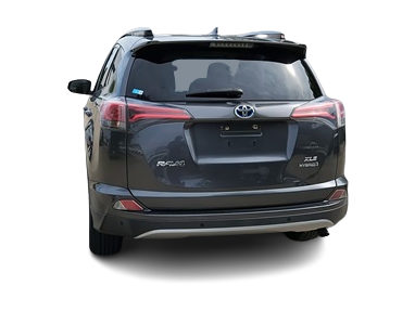 Thumbnail: 2017 Toyota RAV4 - 21