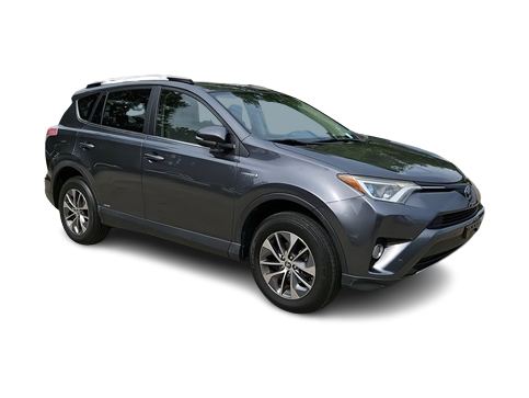 Thumbnail: 2017 Toyota RAV4 - 18