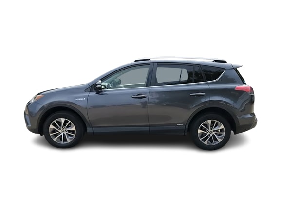 Thumbnail: 2017 Toyota RAV4 - 3