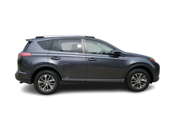 Thumbnail: 2017 Toyota RAV4 - 23