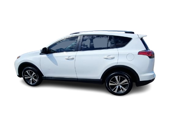 Thumbnail: 2018 Toyota RAV4 - 20