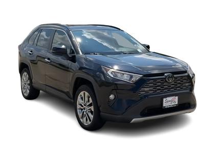Thumbnail: 2020 Toyota RAV4 - 17