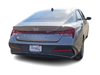 Thumbnail: 2024 Hyundai Elantra - 21