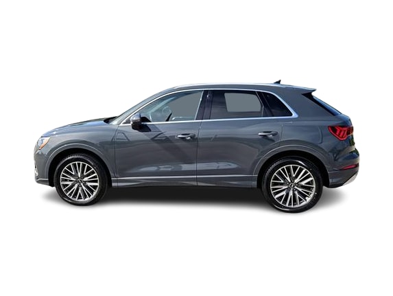 Thumbnail: 2021 Audi Q3 - 21