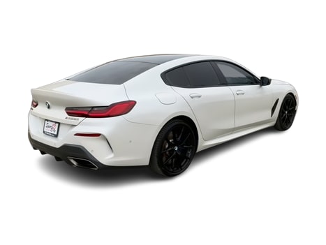 Thumbnail: 2022 BMW 8 Series - 20