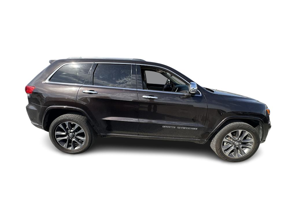 Thumbnail: 2017 Jeep Grand Cherokee - 14
