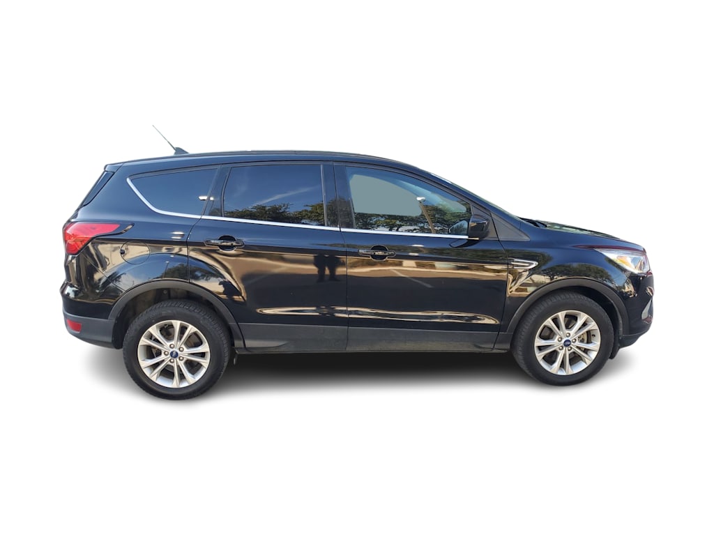 Thumbnail: 2019 Ford Escape - 16