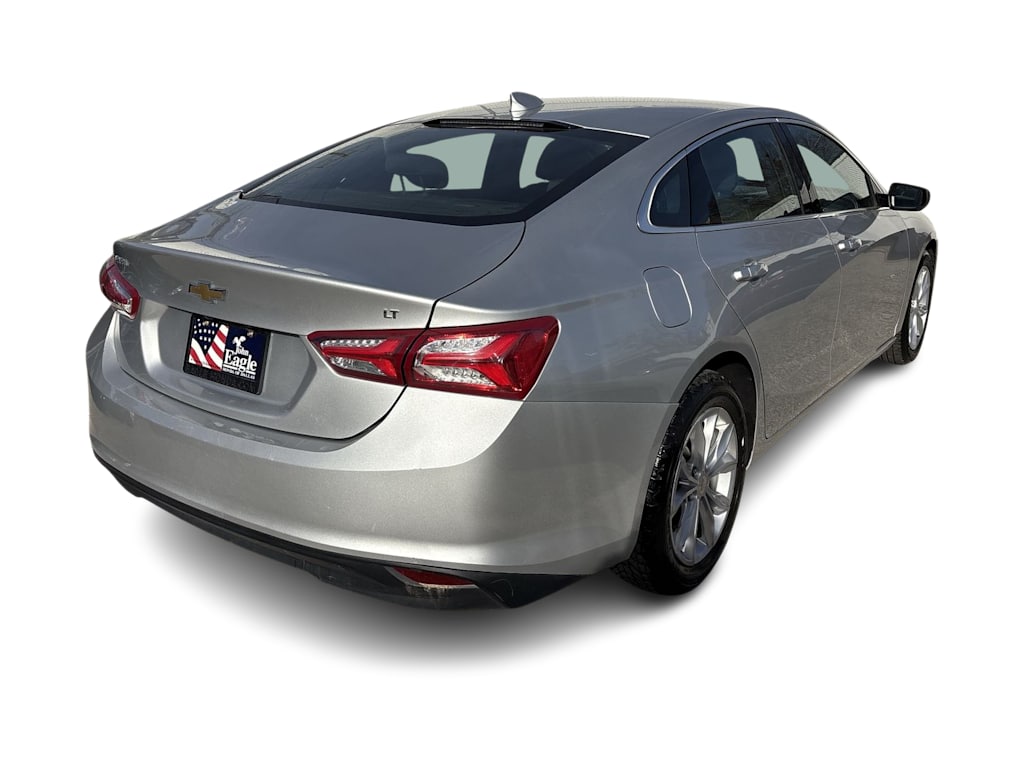 Thumbnail: 2022 Chevrolet Malibu - 25