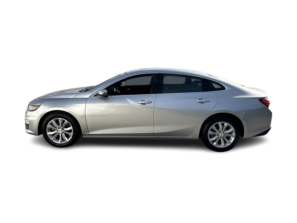 Thumbnail: 2022 Chevrolet Malibu - 3