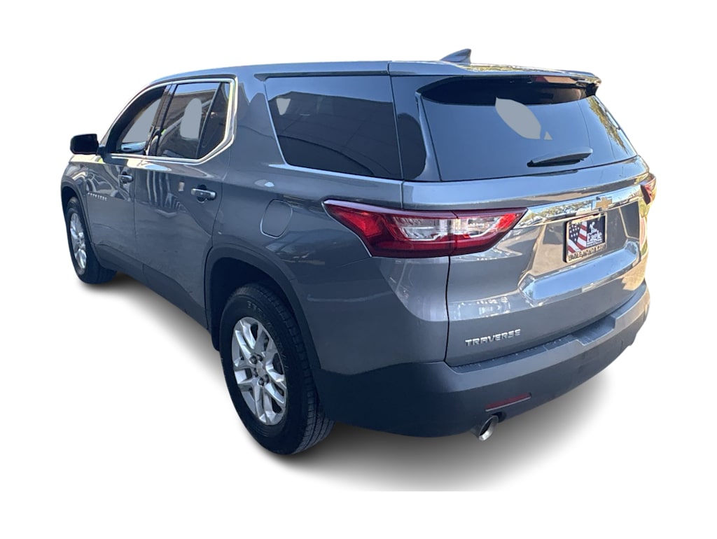 Thumbnail: 2021 Chevrolet Traverse - 4