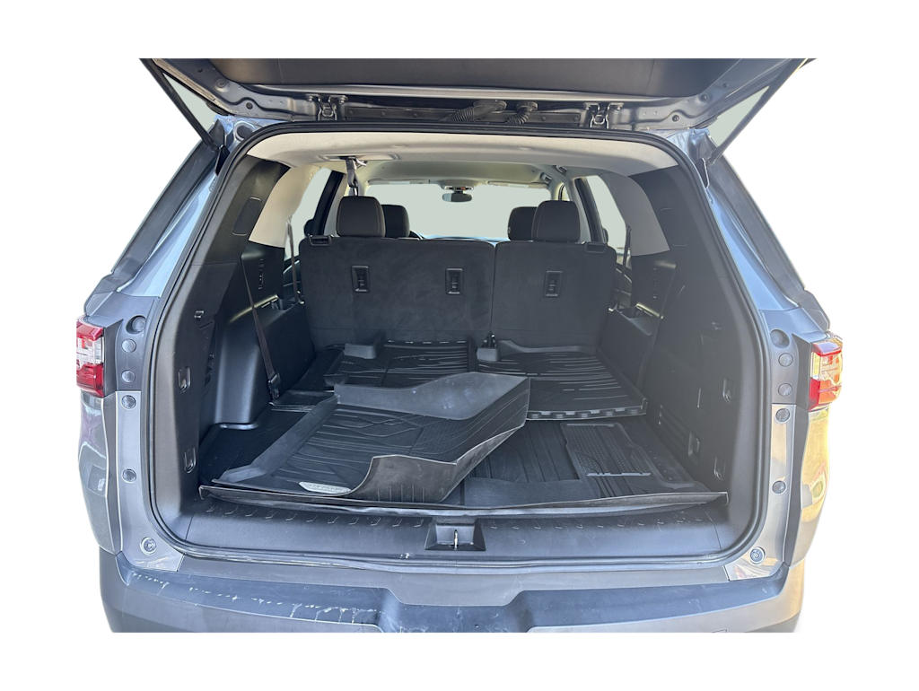 Thumbnail: 2021 Chevrolet Traverse - 18