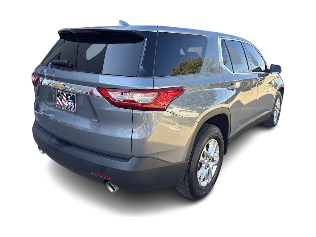 Thumbnail: 2021 Chevrolet Traverse - 21