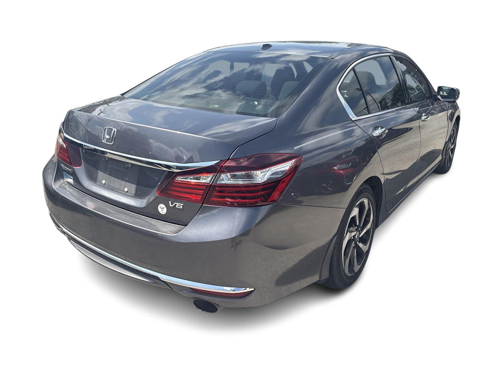 Thumbnail: 2016 Honda Accord - 14