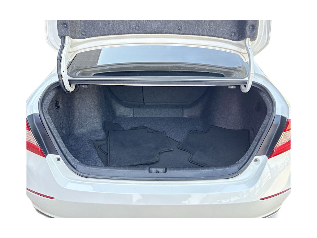 Thumbnail: 2022 Honda Accord - 17