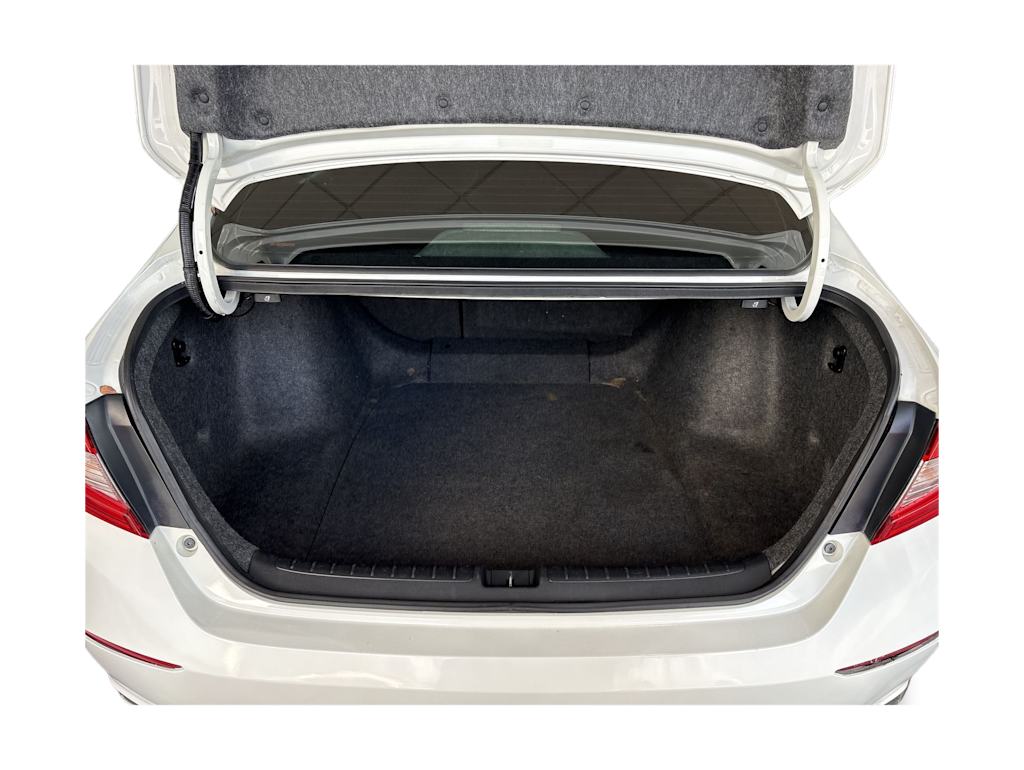 Thumbnail: 2019 Honda Accord - 18