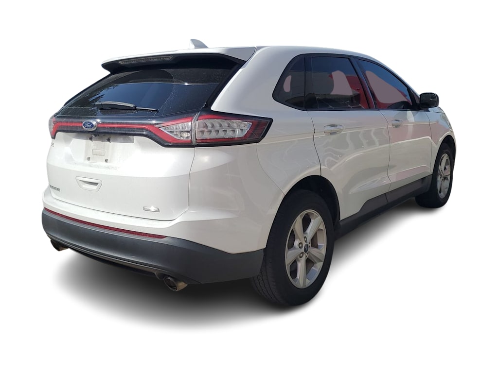 Thumbnail: 2017 Ford Edge - 16