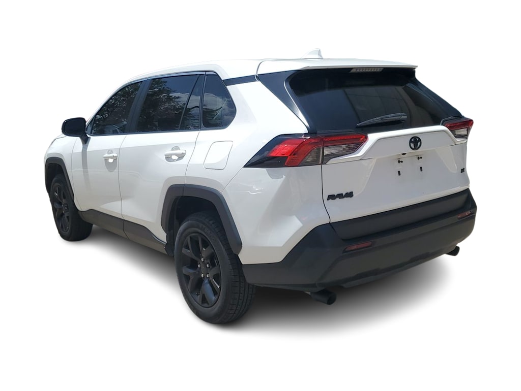 Thumbnail: 2022 Toyota RAV4 - 4