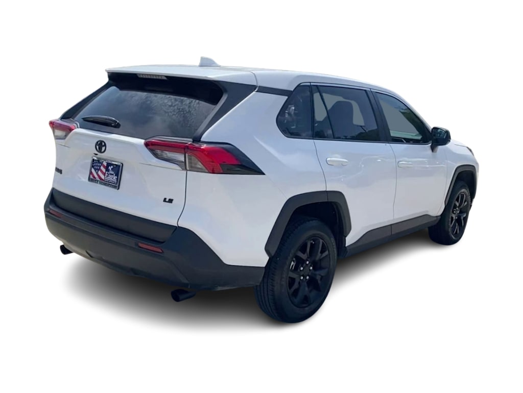 Thumbnail: 2022 Toyota RAV4 - 19