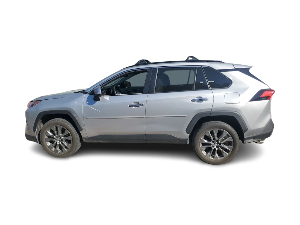 Thumbnail: 2022 Toyota RAV4 - 3