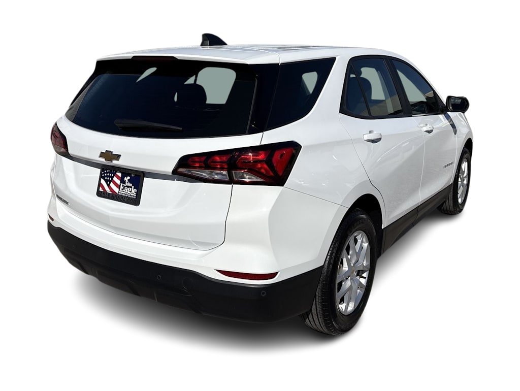 Thumbnail: 2023 Chevrolet Equinox - 23