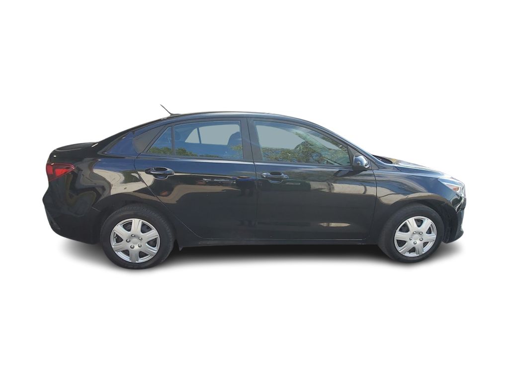 Thumbnail: 2023 Kia Rio - 17