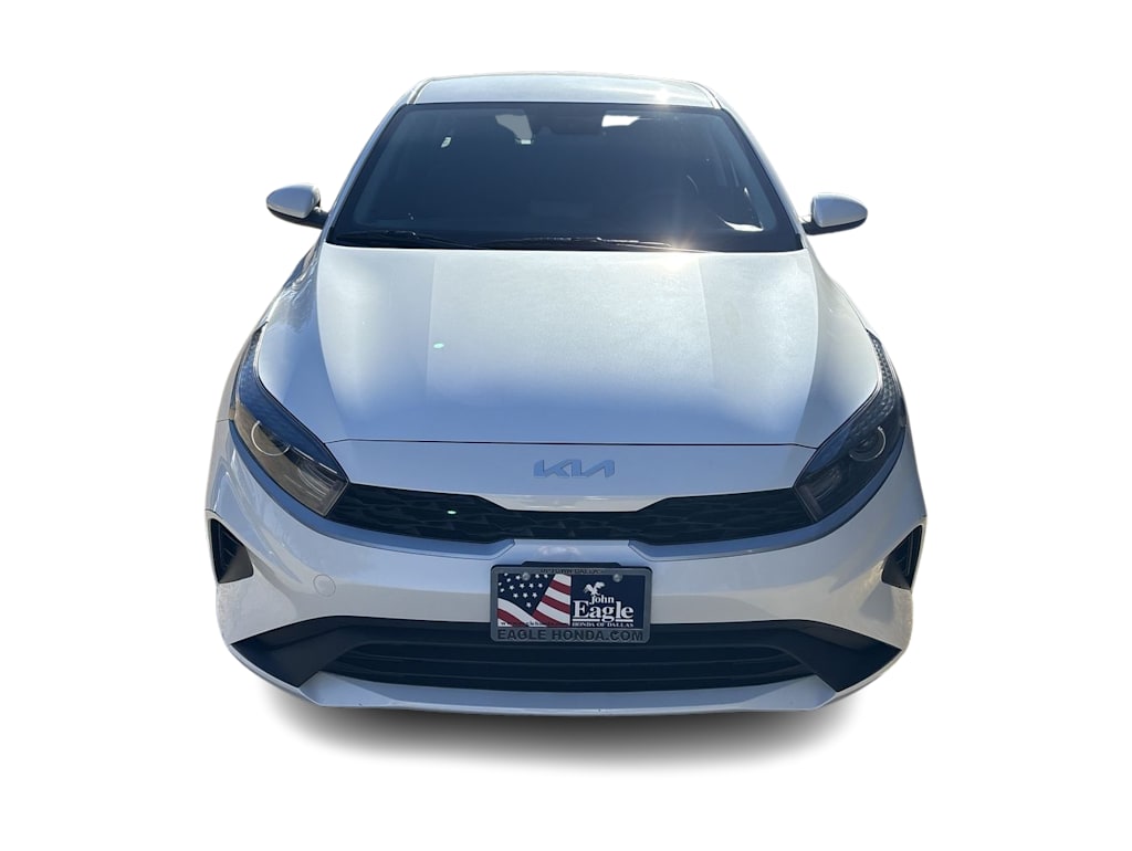 Thumbnail: 2023 Kia Forte - 6