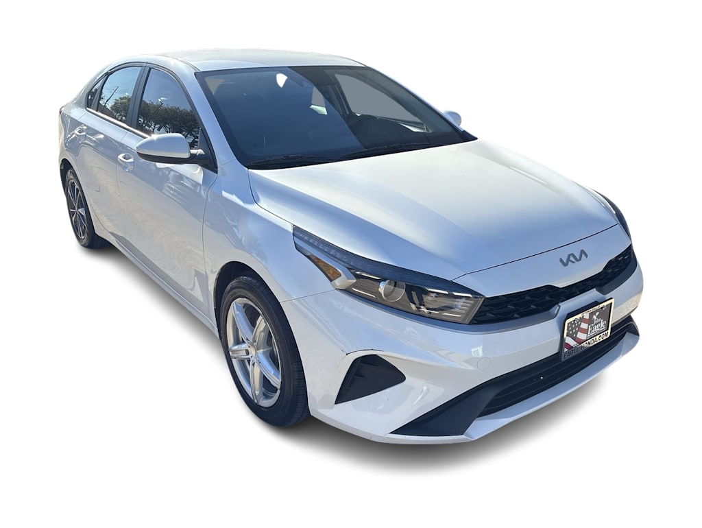 Thumbnail: 2023 Kia Forte - 22