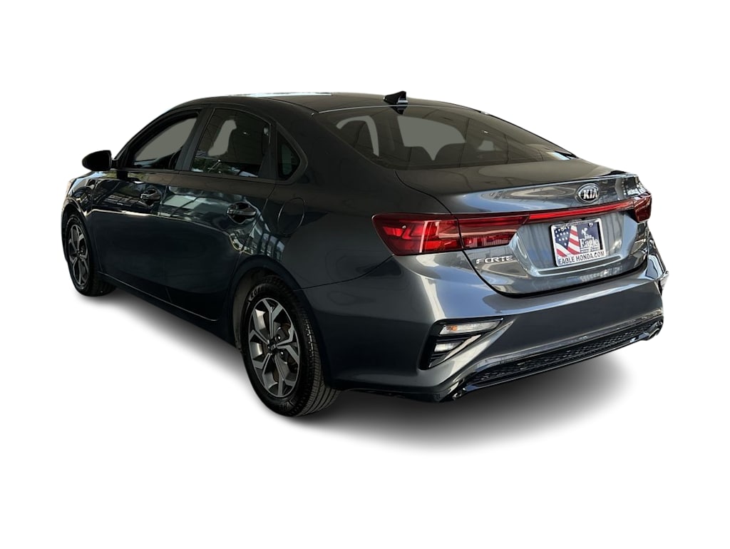Thumbnail: 2019 Kia Forte - 4