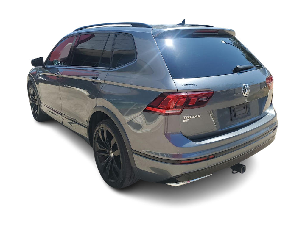 Thumbnail: 2021 Volkswagen Tiguan - 4