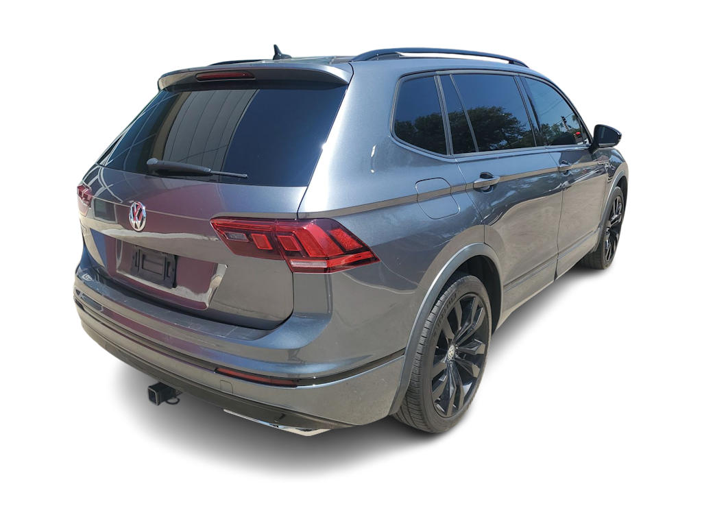 Thumbnail: 2021 Volkswagen Tiguan - 16