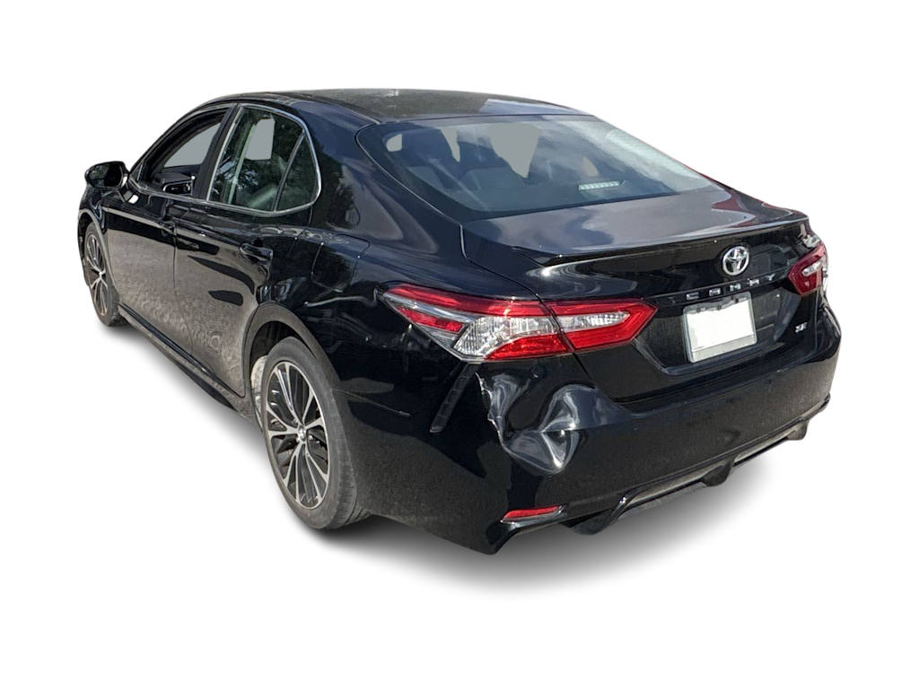Thumbnail: 2018 Toyota Camry - 4