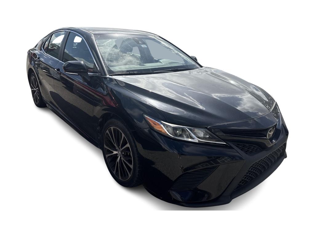 Thumbnail: 2018 Toyota Camry - 17