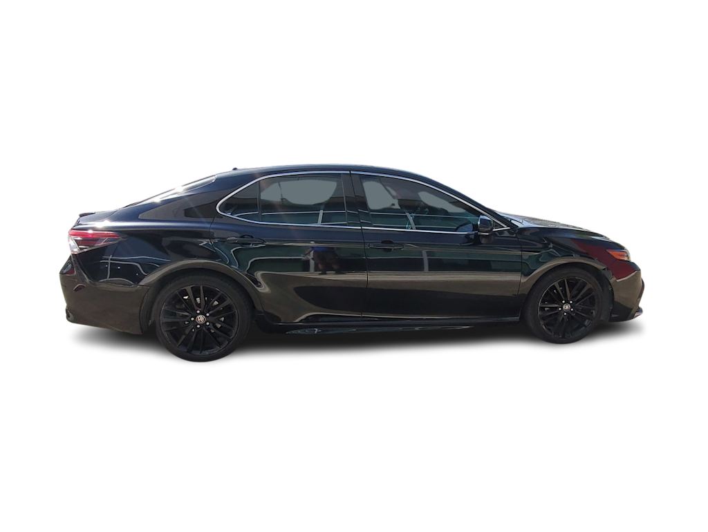Thumbnail: 2021 Toyota Camry - 16