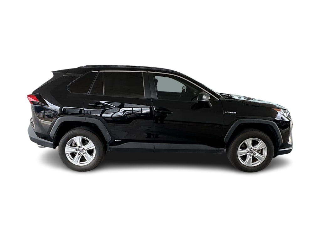 Thumbnail: 2020 Toyota RAV4 - 24