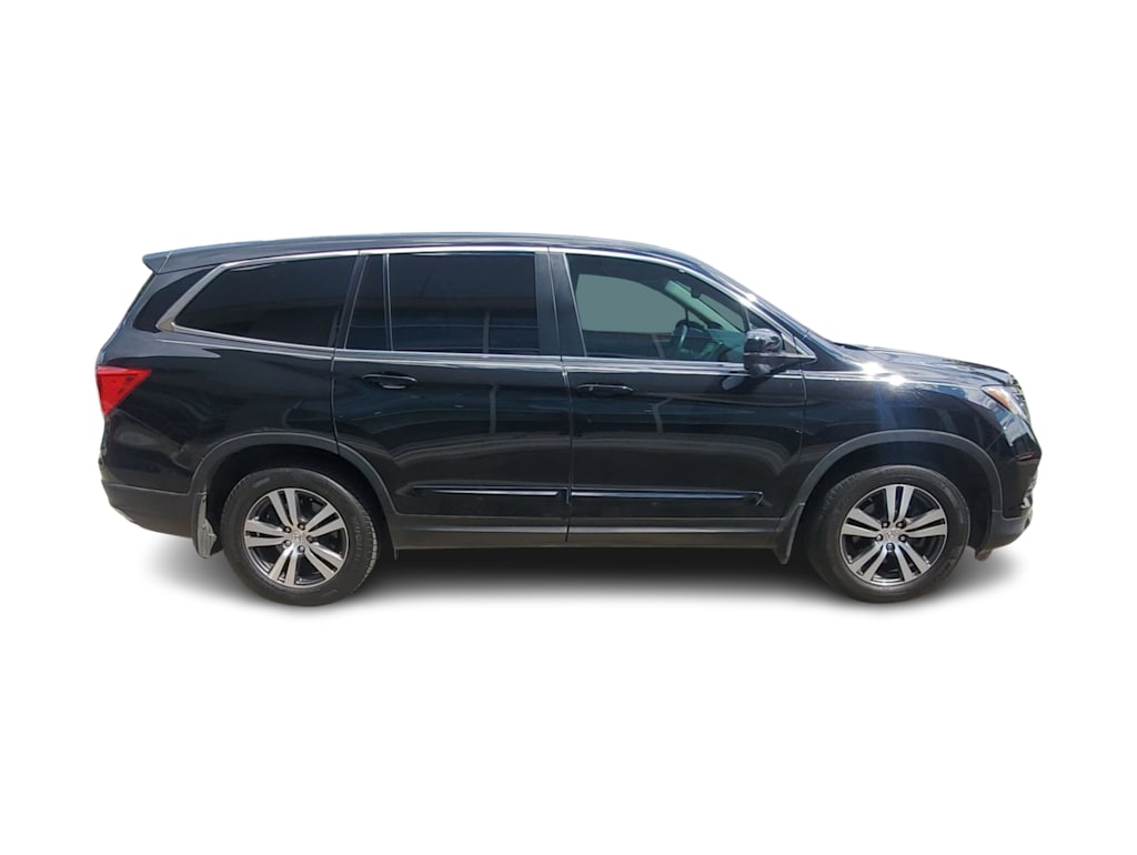 Thumbnail: 2018 Honda Pilot - 16