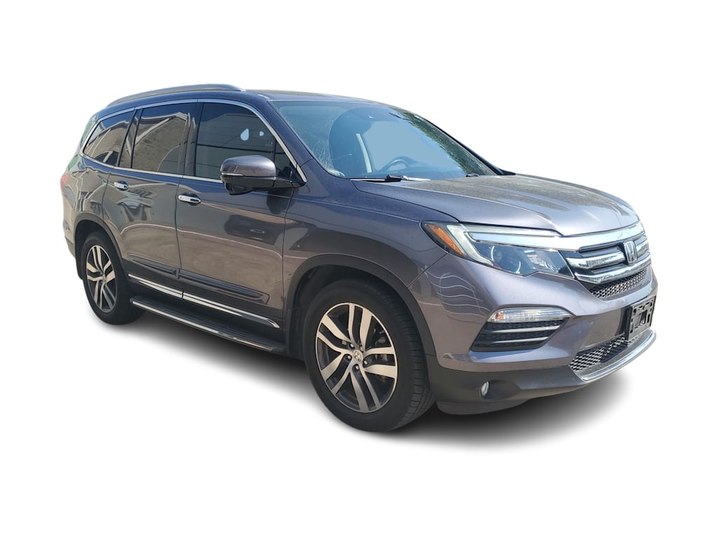 Thumbnail: 2017 Honda Pilot - 17
