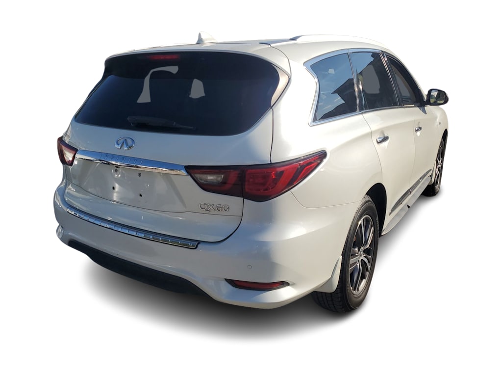 Thumbnail: 2018 INFINITI QX60 - 16