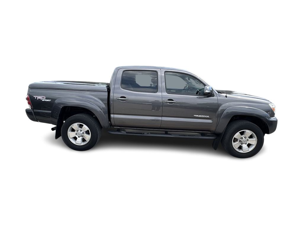 Thumbnail: 2013 Toyota Tacoma - 15