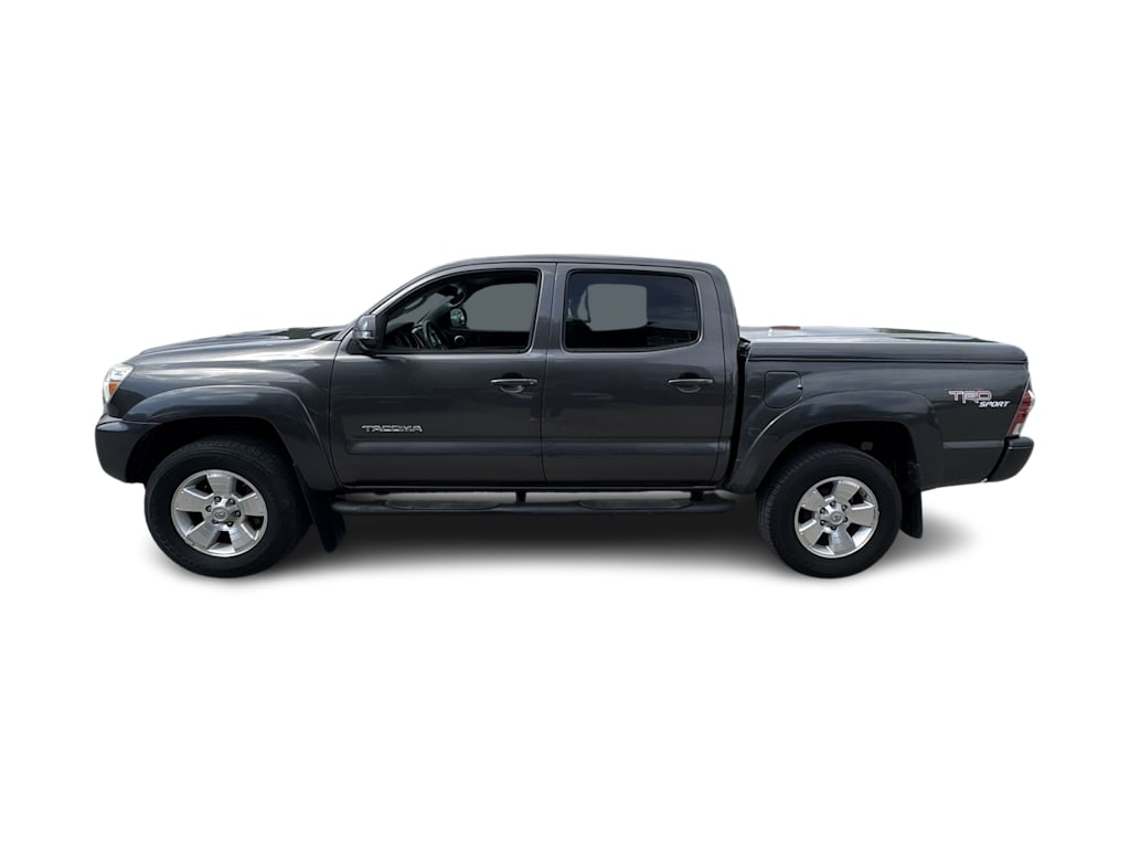 Thumbnail: 2013 Toyota Tacoma - 3