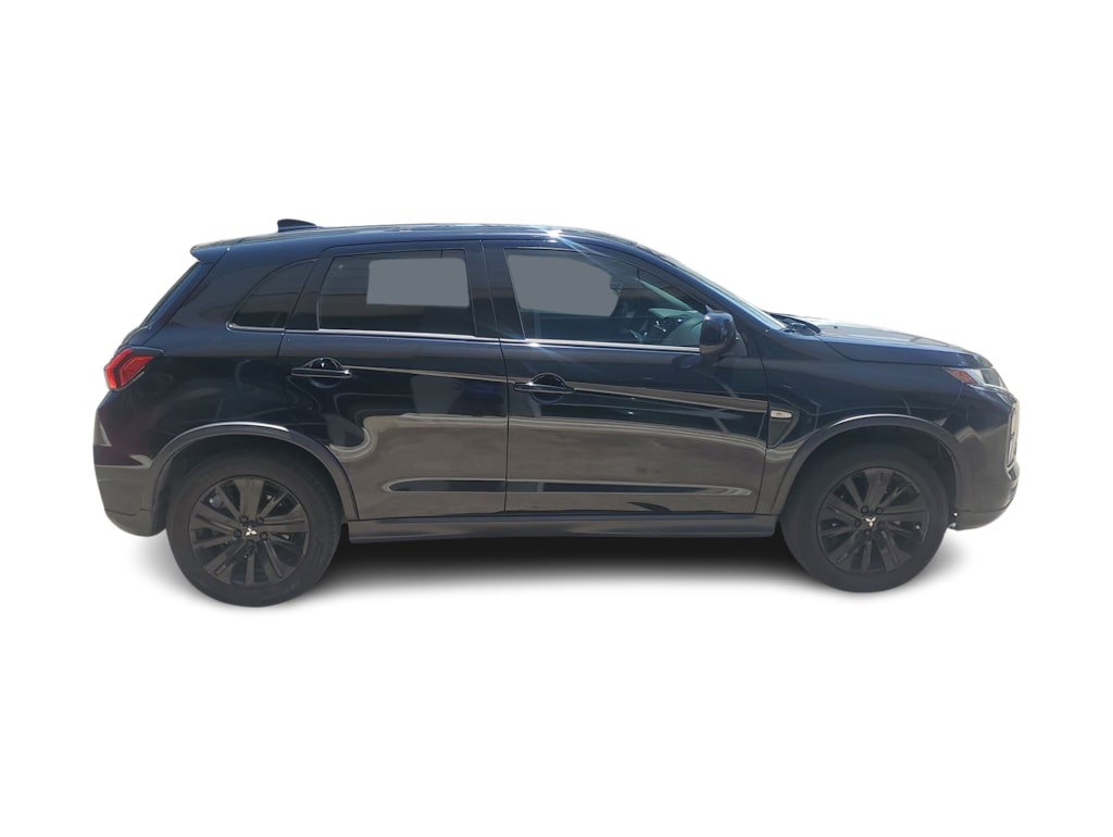 Thumbnail: 2023 Mitsubishi Outlander Sport - 17
