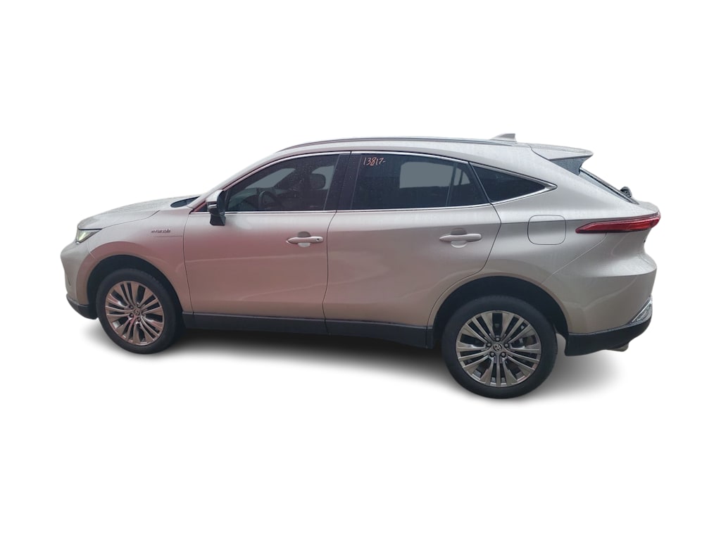 Thumbnail: 2021 Toyota Venza - 3